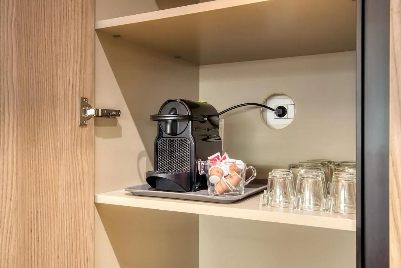 Apartment Suite Bimo - Vicino Metro, Citylife, Stadio San Siro E Fiera Milan Italy